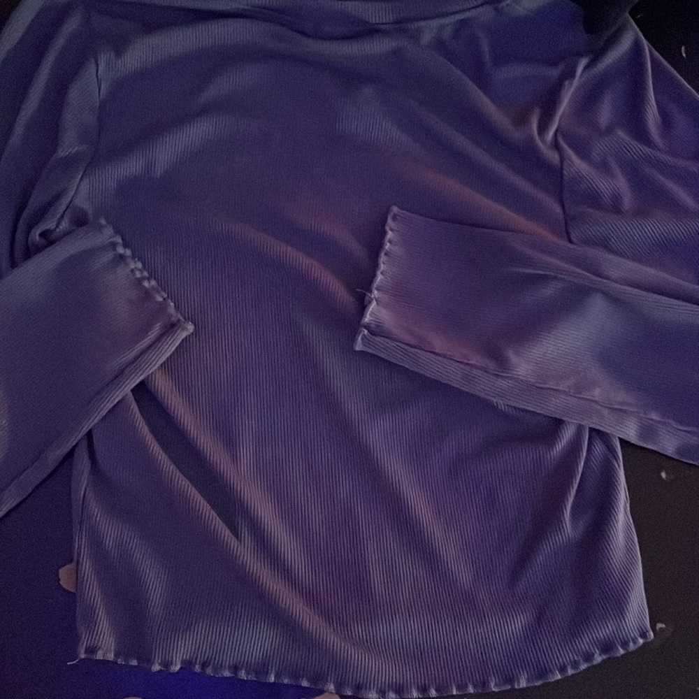 Eight dollars - Picture 2 of 3